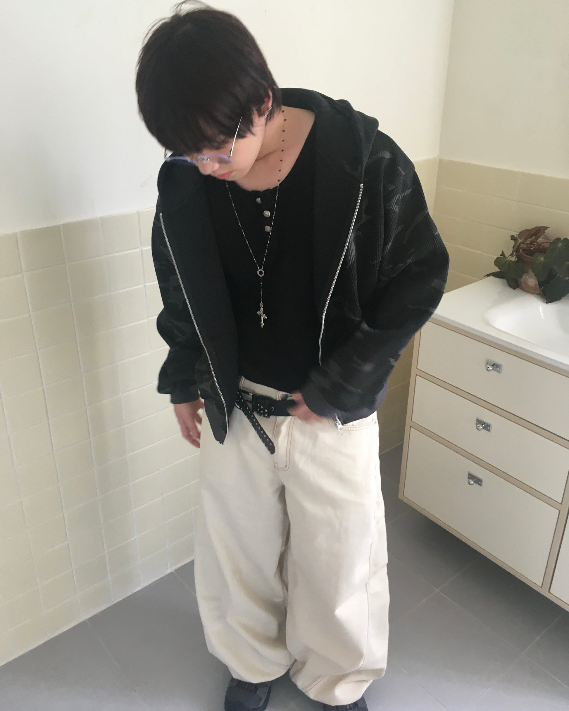 camo waffle zip-up hoodie (charcoal)