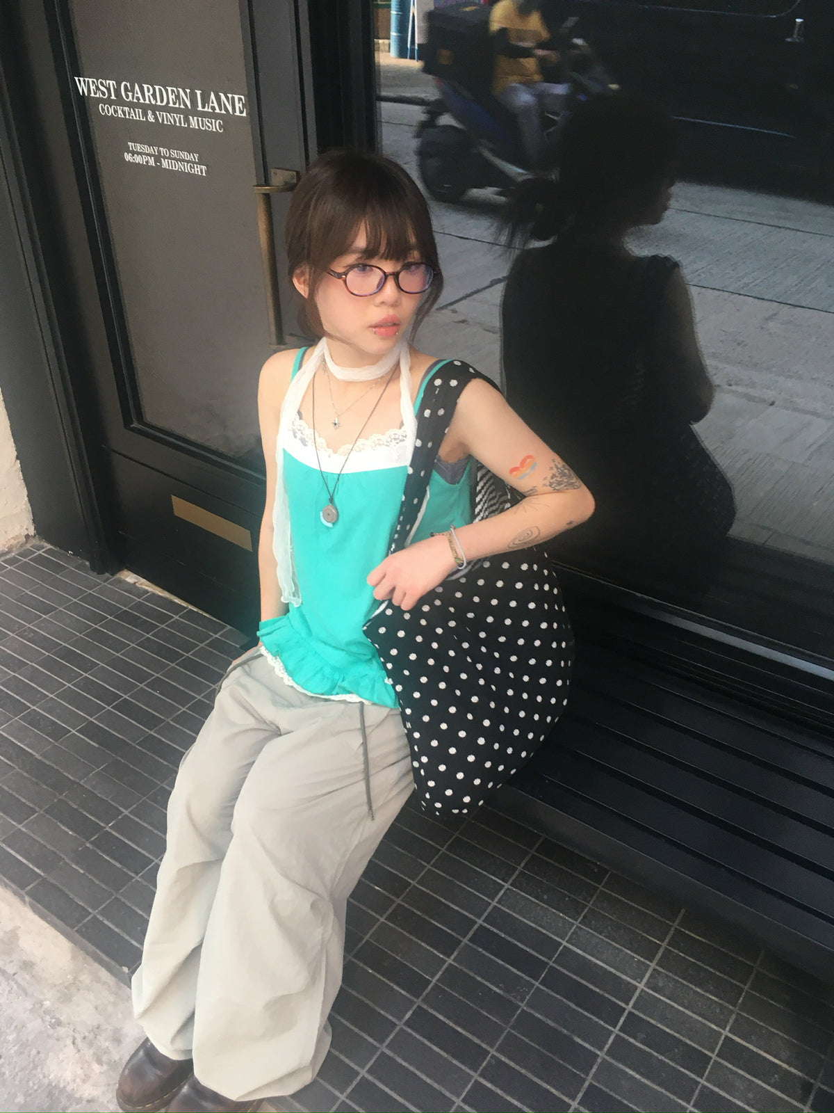 reversible shoulder bag (black)