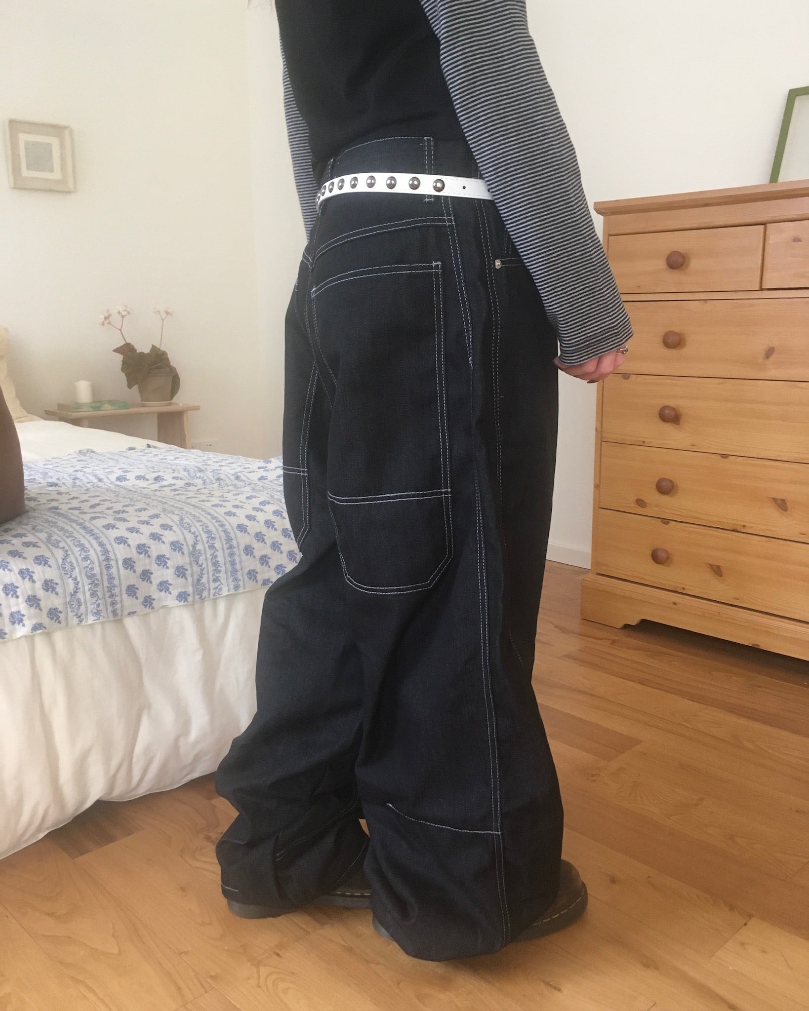 stitch pocket pants (black)