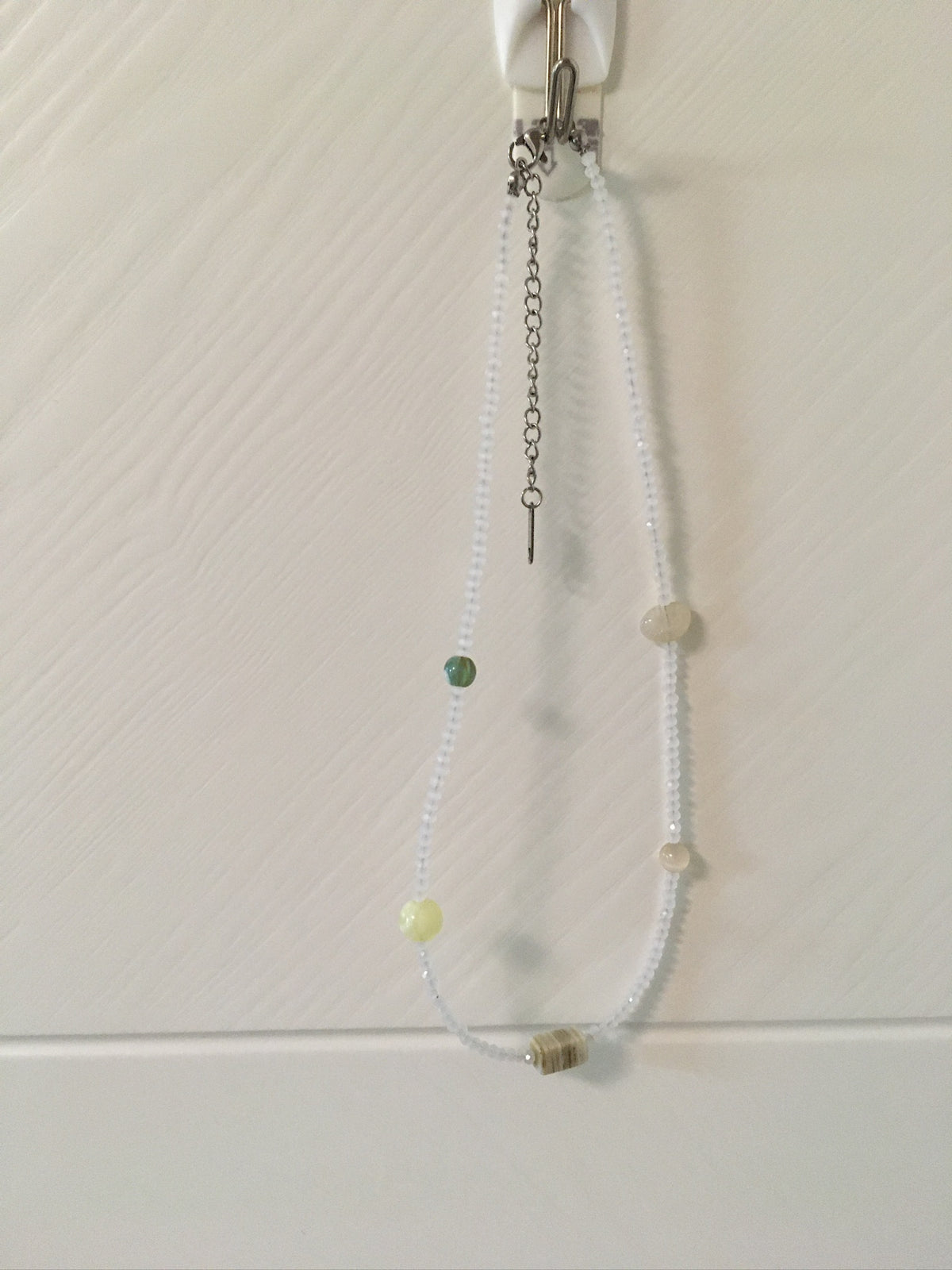 stone beaded necklace (mint)