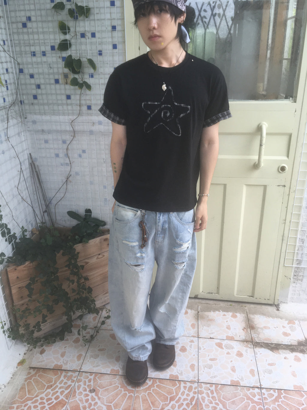(★BEST) check star roll-up tee (black)
