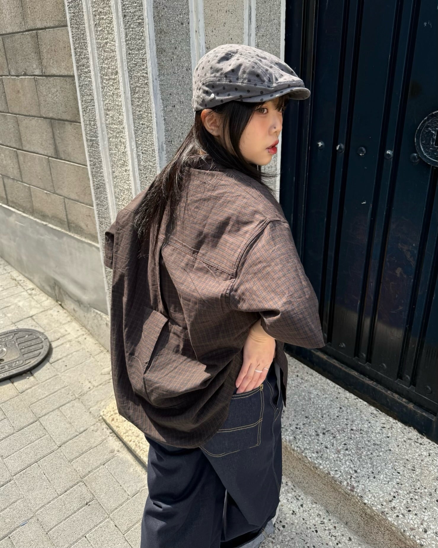 checked nylon shirt (black brown)