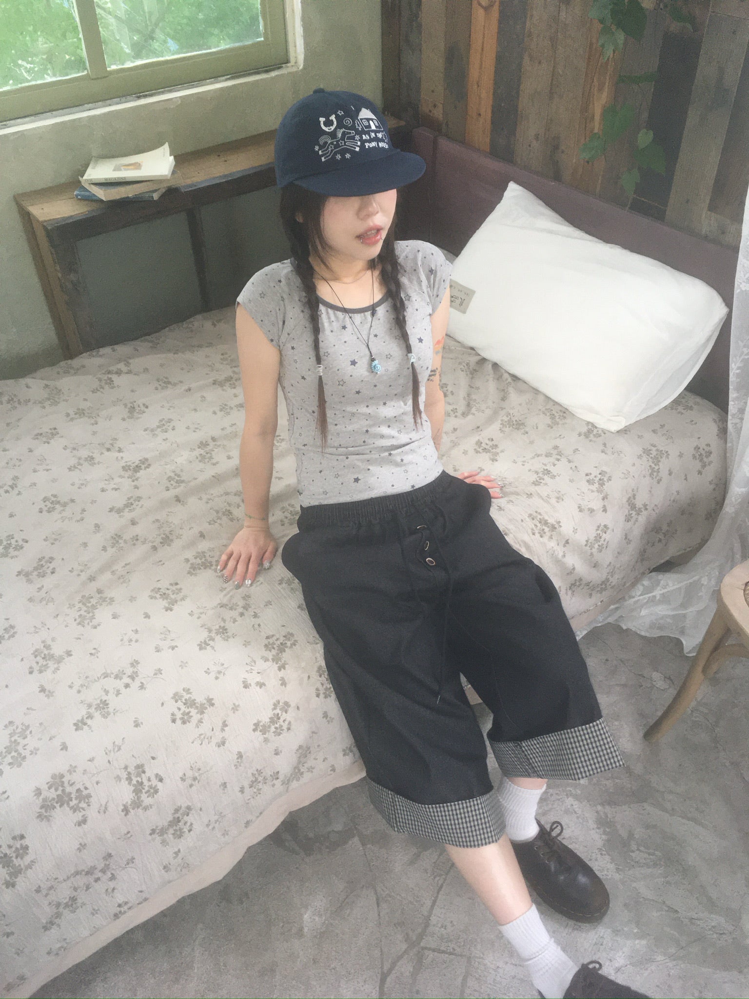 star dot tee (grey)