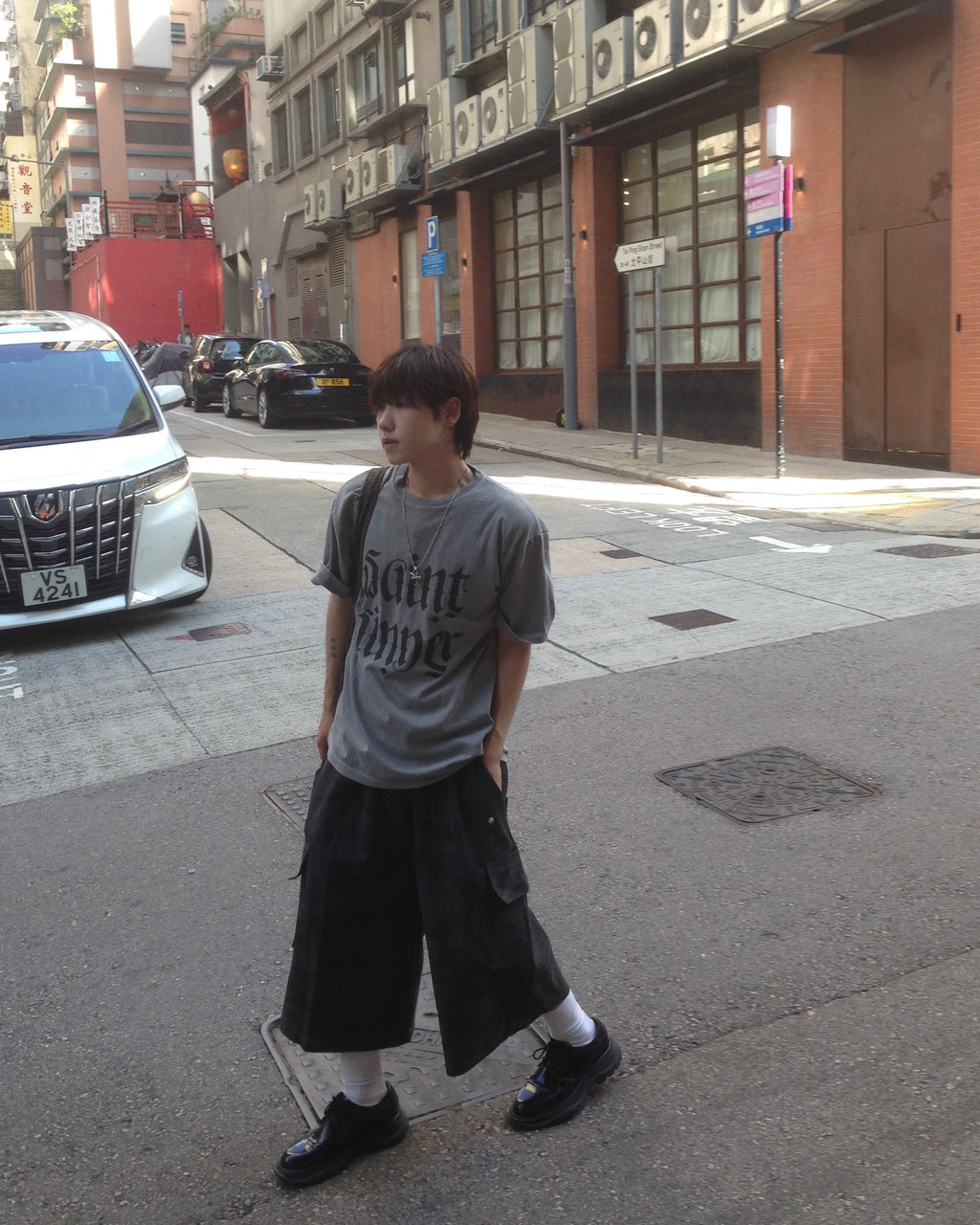 saint washed tee (light grey)