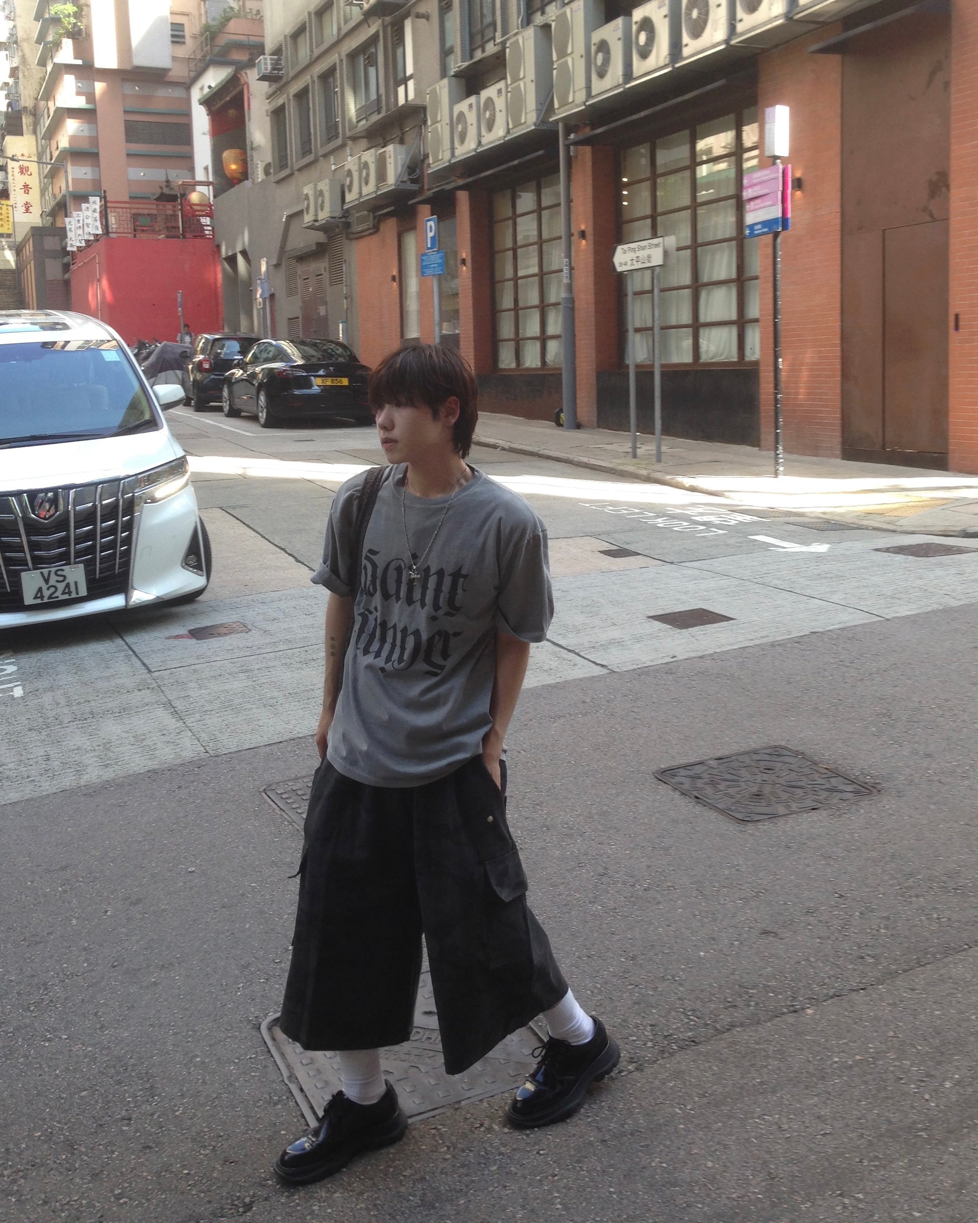 saint washed tee (light grey)