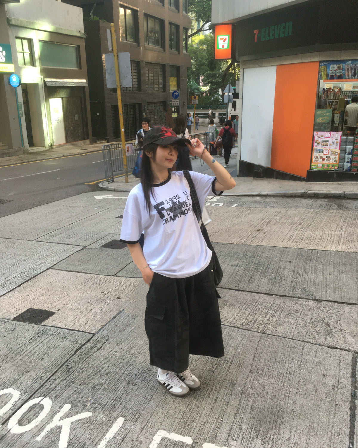 champion star ringer tee (white)