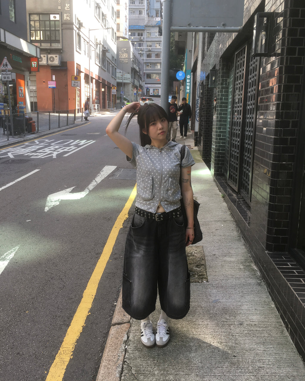 dot short sleeves hoodie zip-up (grey)