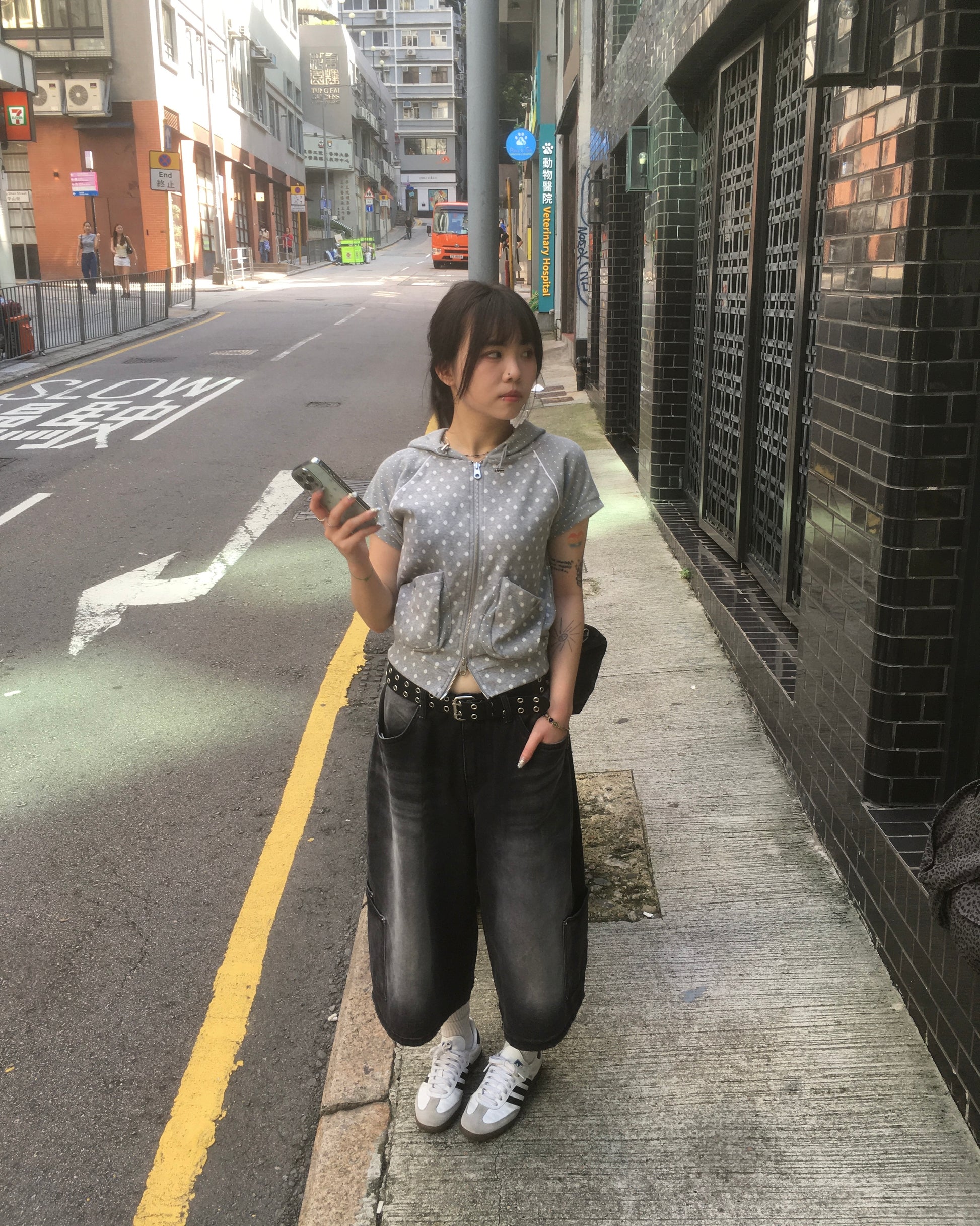dot short sleeves hoodie zip-up (grey)