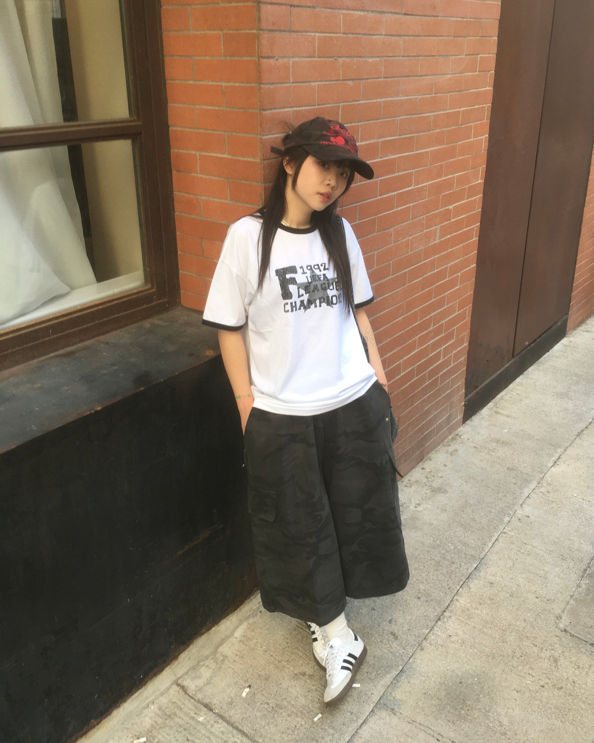 camo cargo sweatshorts (women wear)