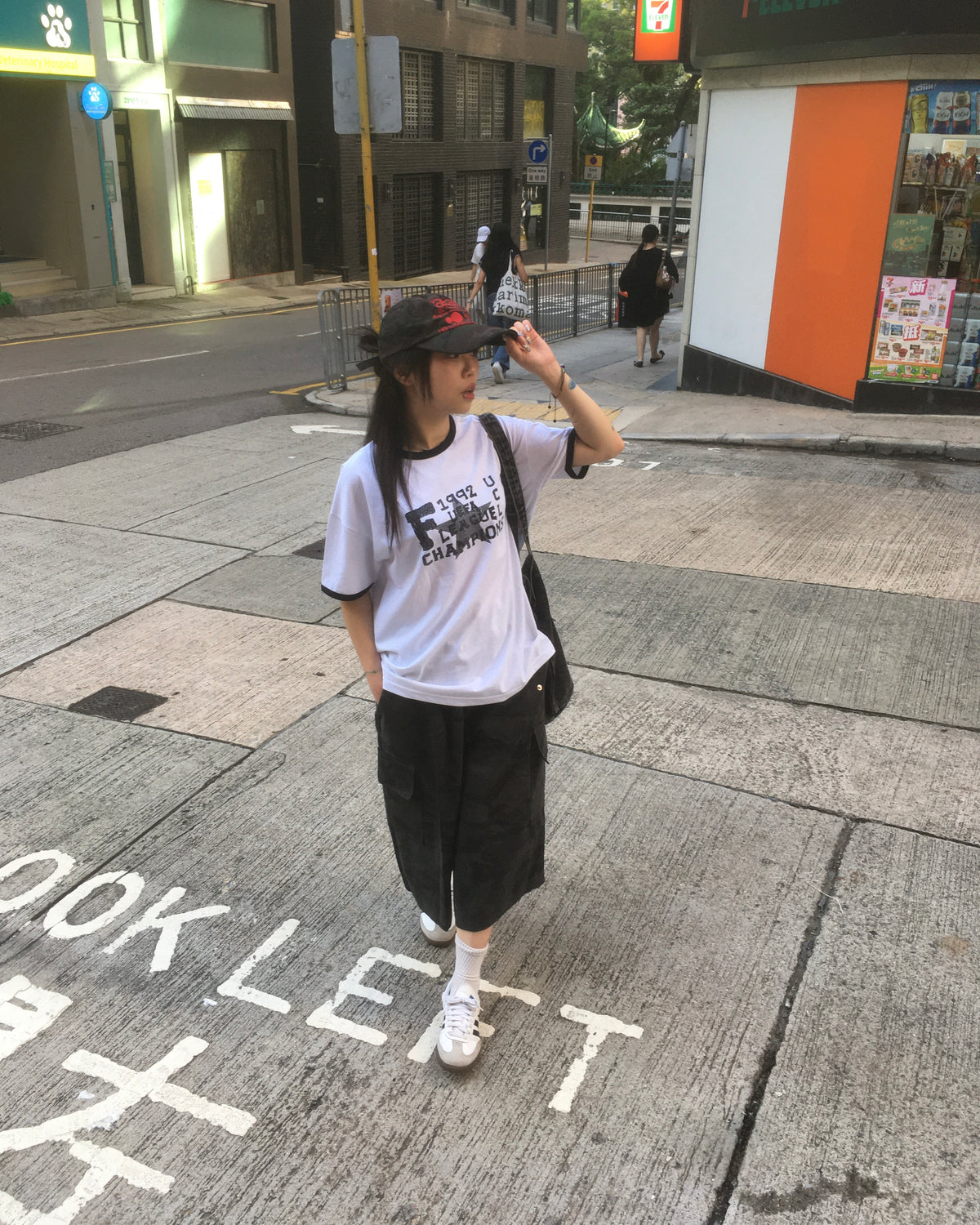 champion star ringer tee (white)