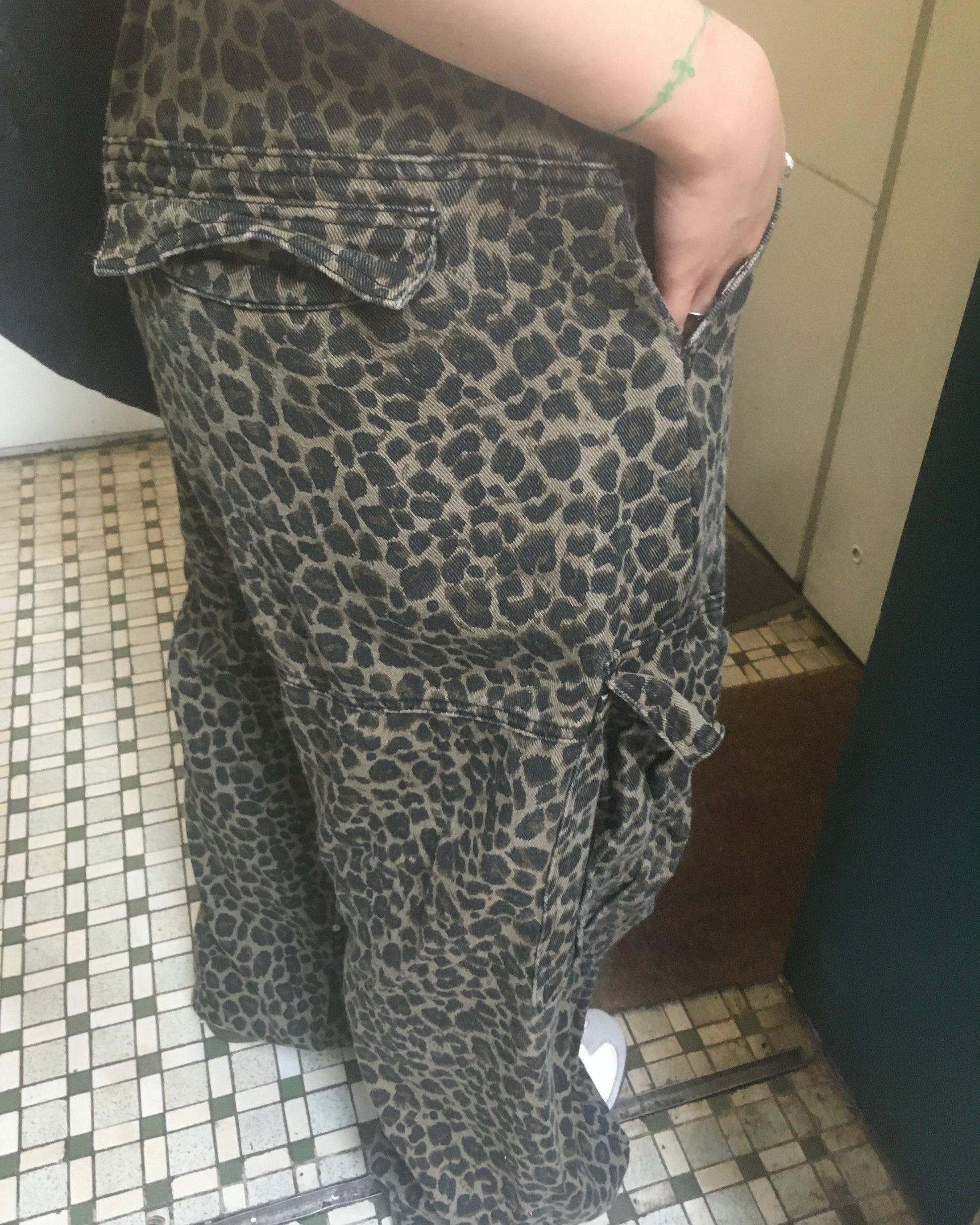 leopard work pants (women wear)