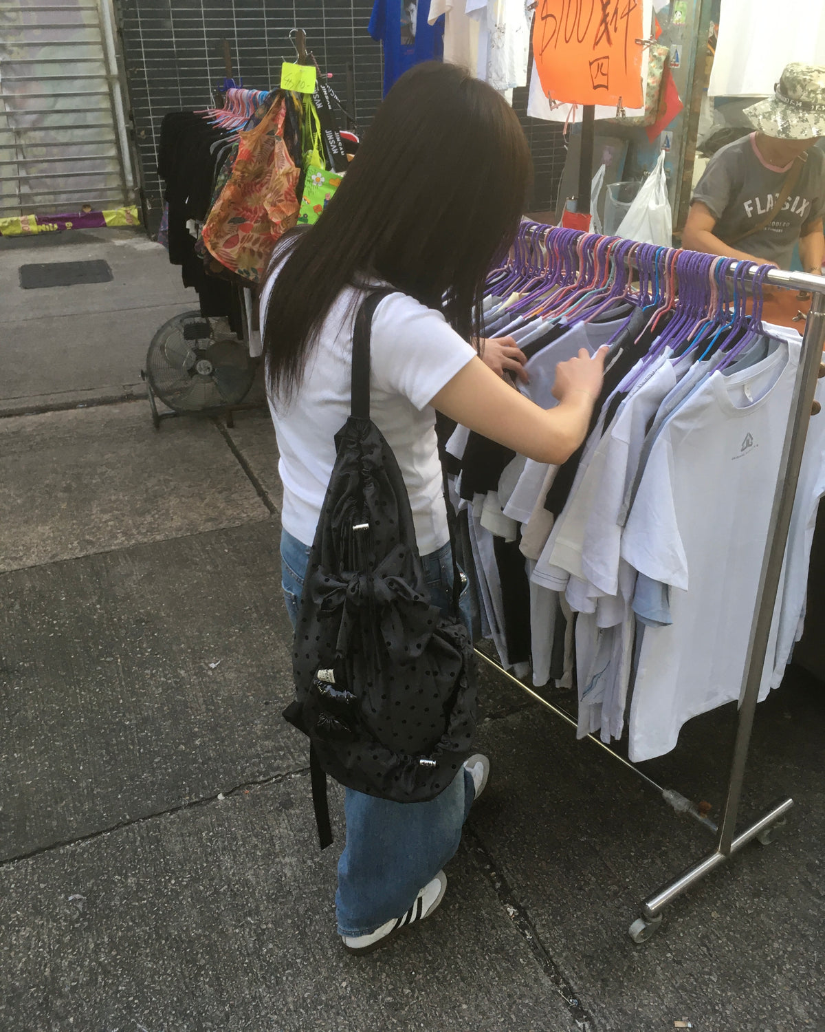 dot backpack (black)