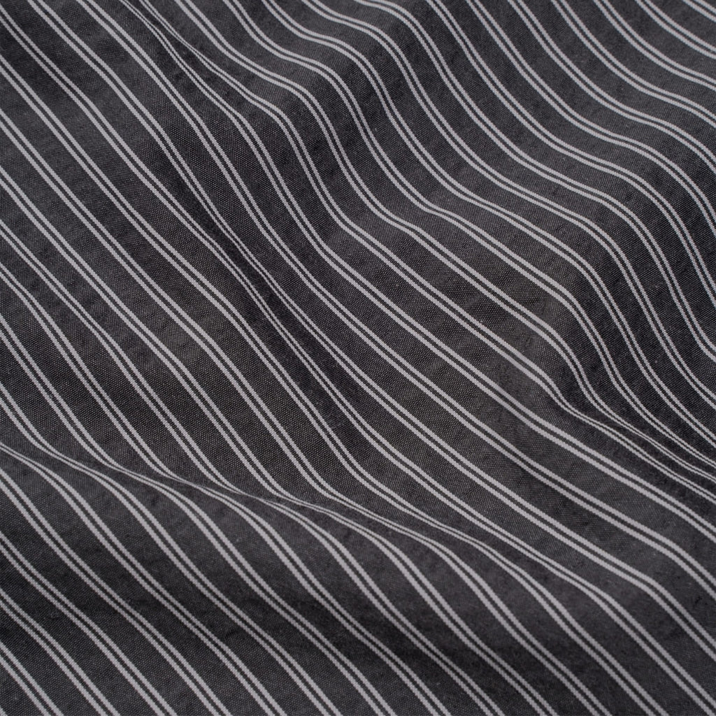 TCM MINI LOGO STRIPE HALF SHIRTS (BLACK)