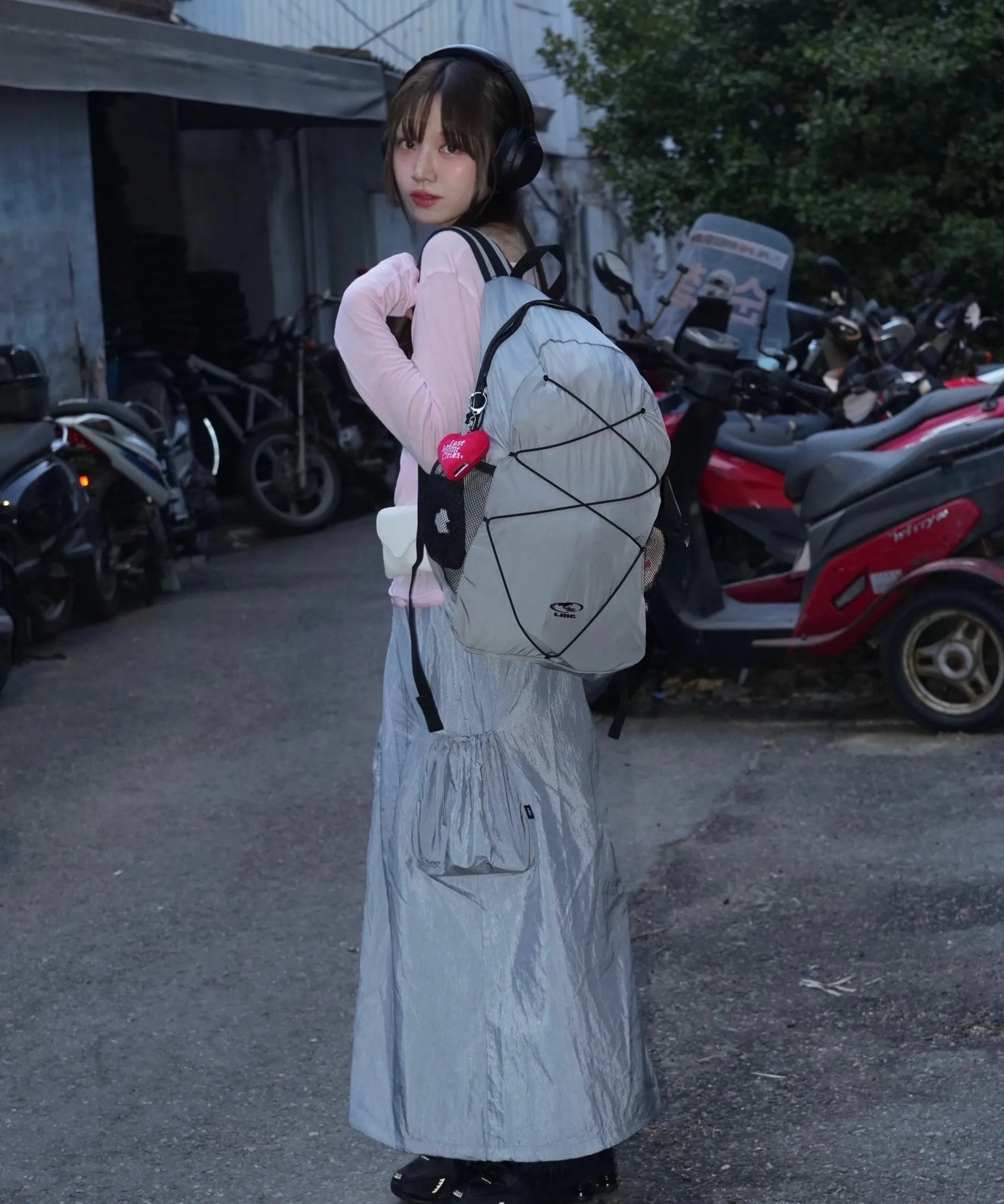 【𝘱𝘳𝘦-𝘰𝘳𝘥𝘦𝘳】LMC OVAL GLOBE STRING BACKPACK
