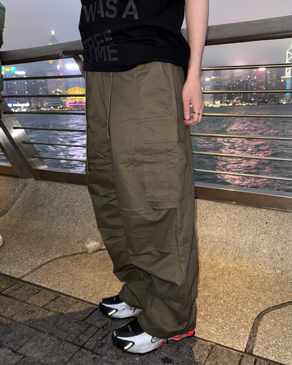 (in stock) banding parachute cargo pants