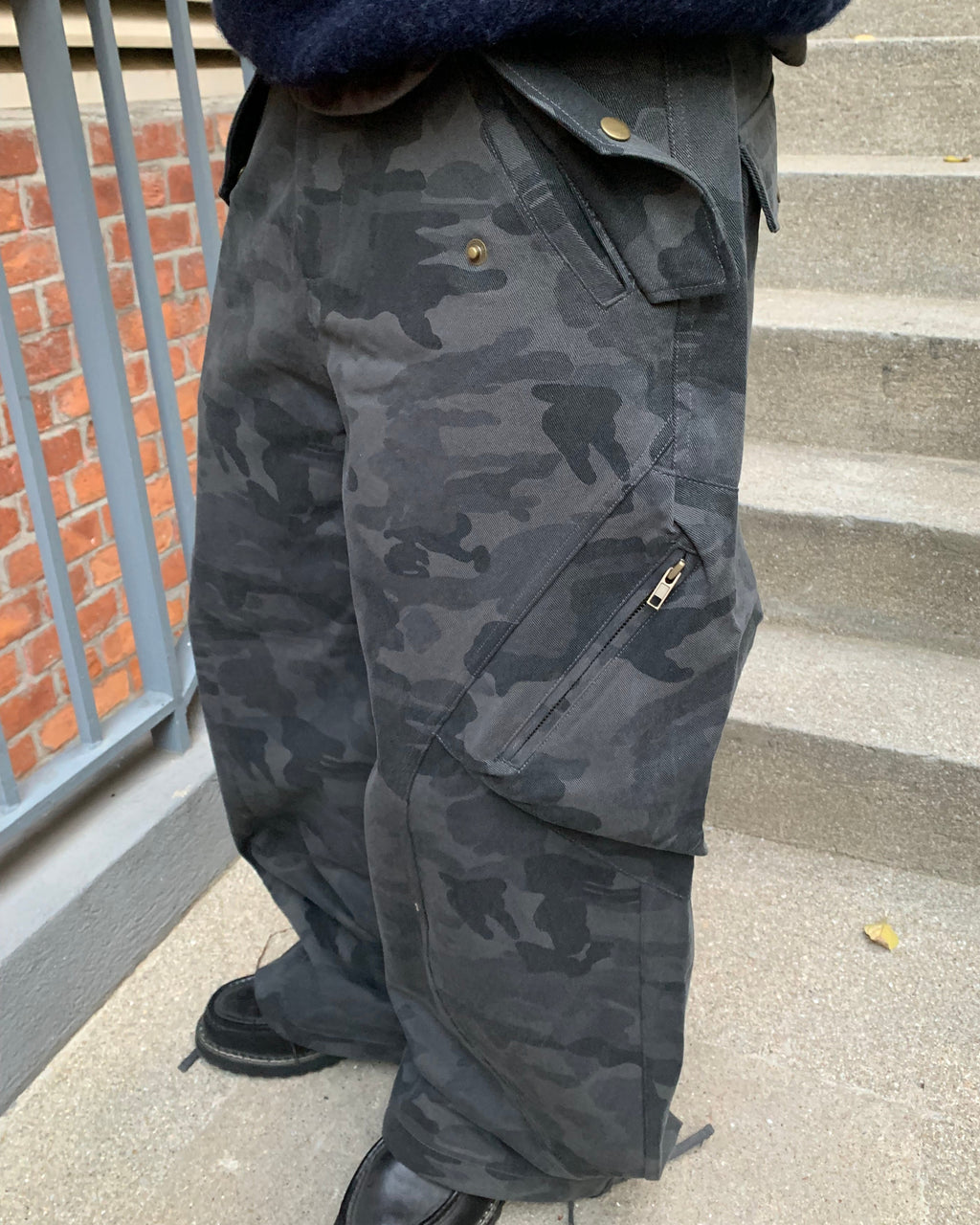 camo cargo pants