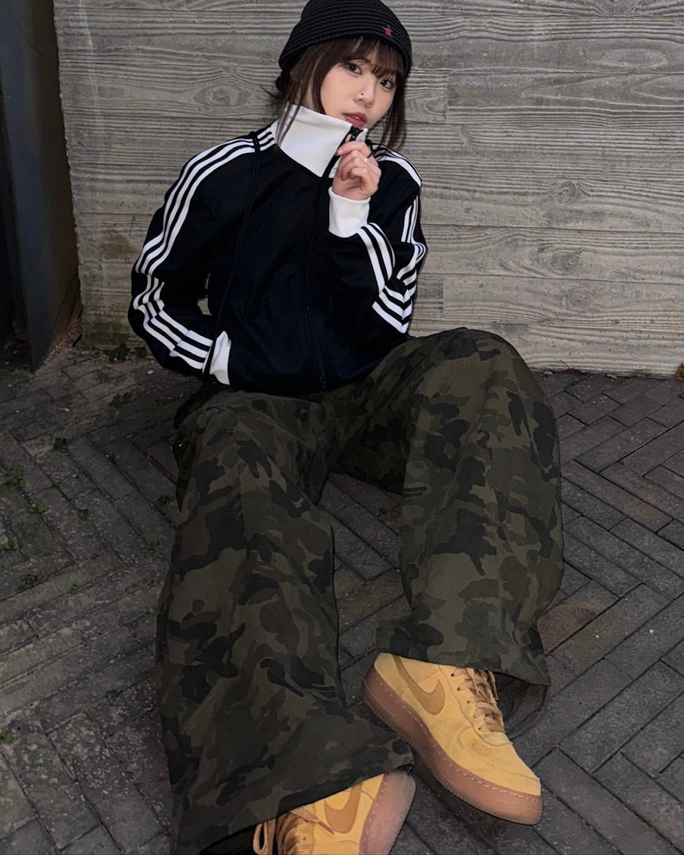camo cargo pants