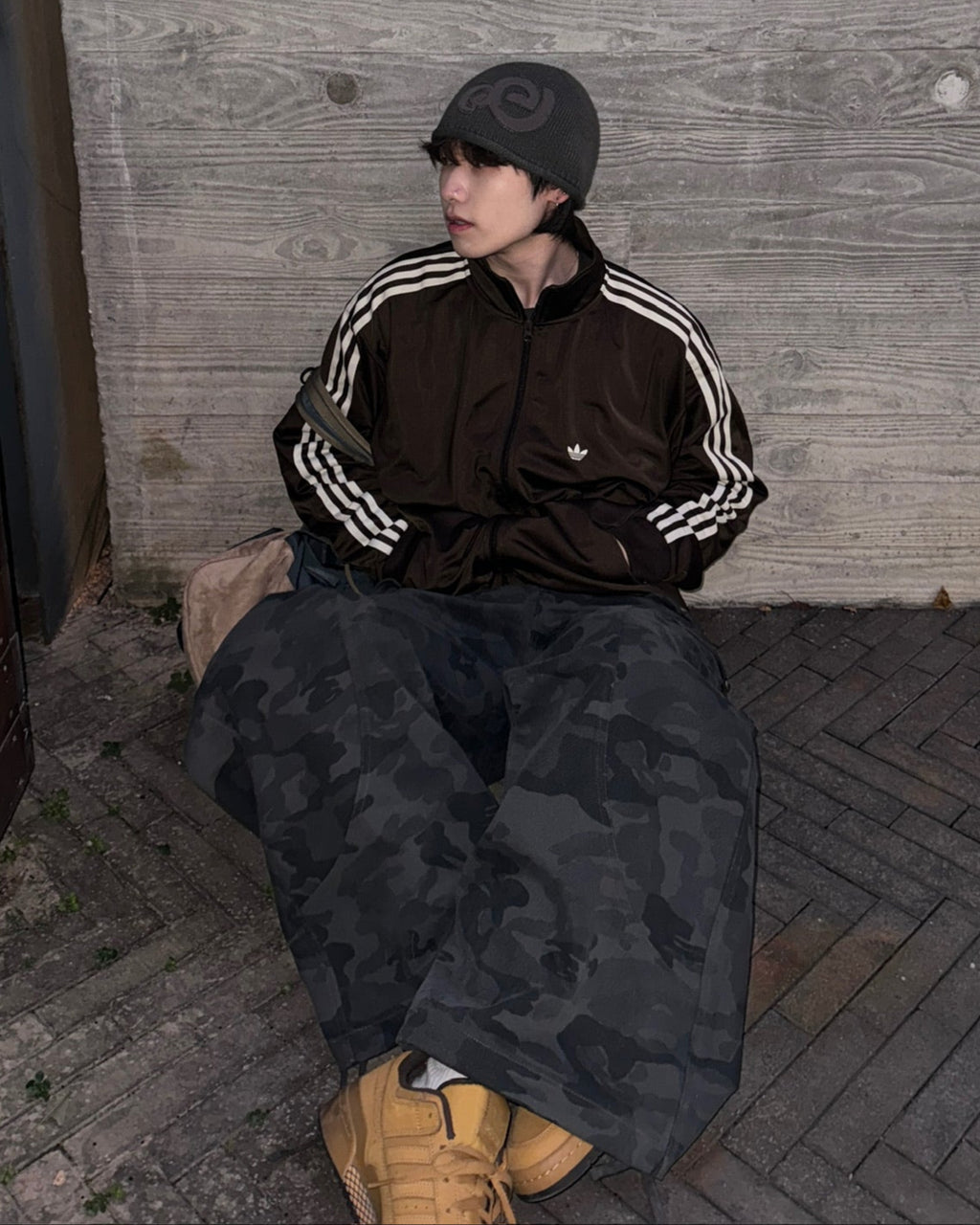 camo cargo pants