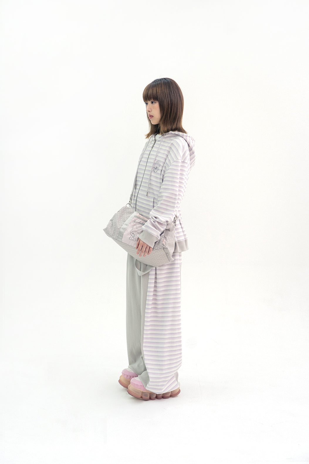 HUGYOURSKIN STRIPE KORILAKKUMA HOODIE ZIP-UP (PINK)