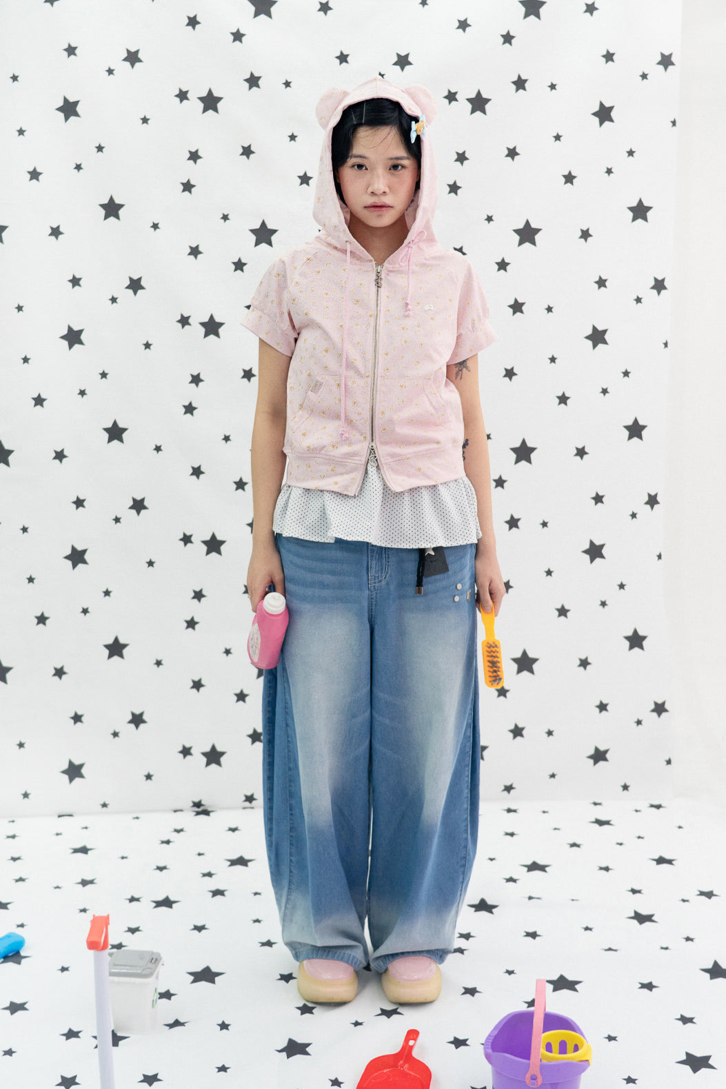 HUGYOURSKIN KORILAKKUMA PRINTED HOODIE ZIP-UP (PINK)