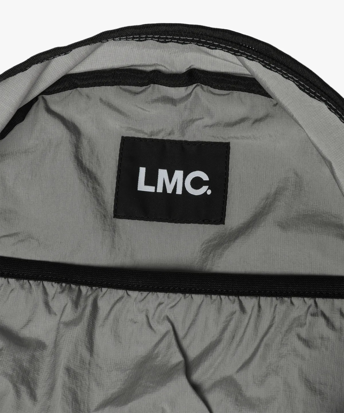 【𝘱𝘳𝘦-𝘰𝘳𝘥𝘦𝘳】LMC OVAL GLOBE STRING BACKPACK