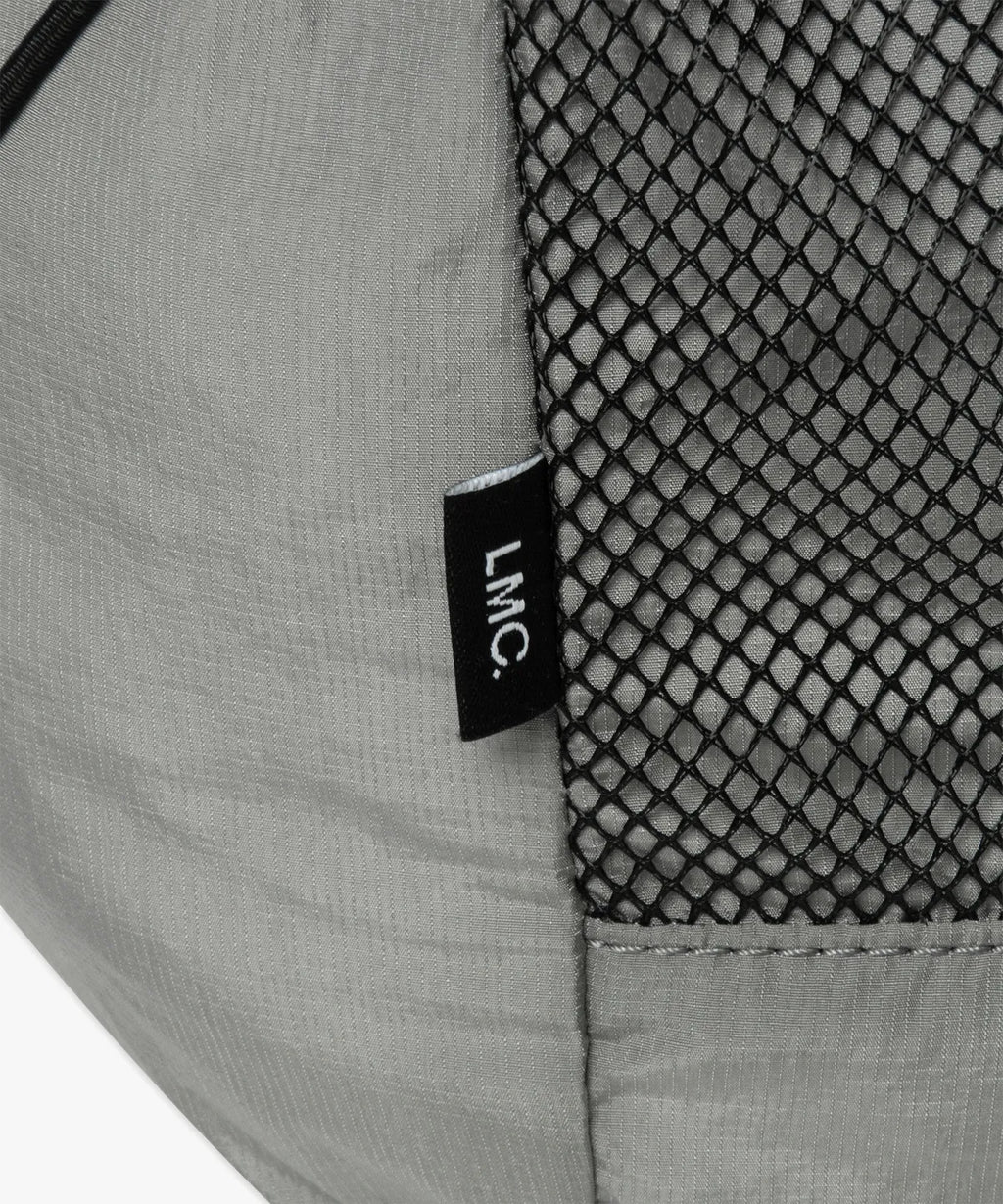 【𝘱𝘳𝘦-𝘰𝘳𝘥𝘦𝘳】LMC OVAL GLOBE STRING BACKPACK