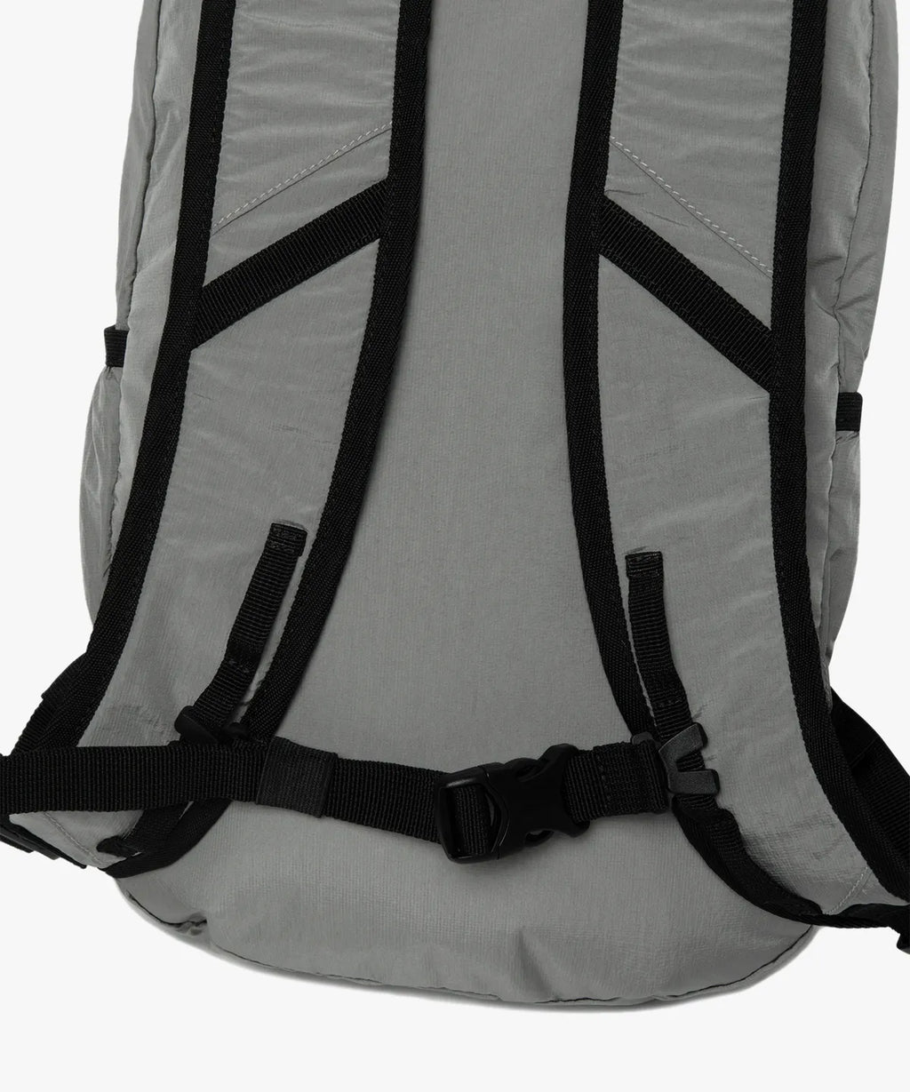 【𝘱𝘳𝘦-𝘰𝘳𝘥𝘦𝘳】LMC OVAL GLOBE RETINA BACKPACK
