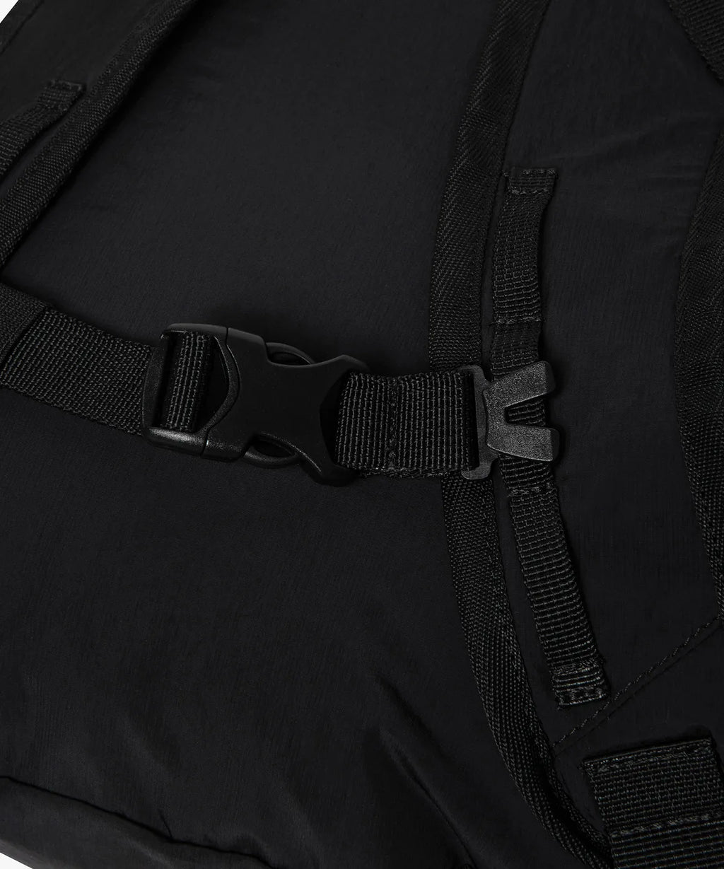 【𝘱𝘳𝘦-𝘰𝘳𝘥𝘦𝘳】LMC OVAL GLOBE RETINA BACKPACK