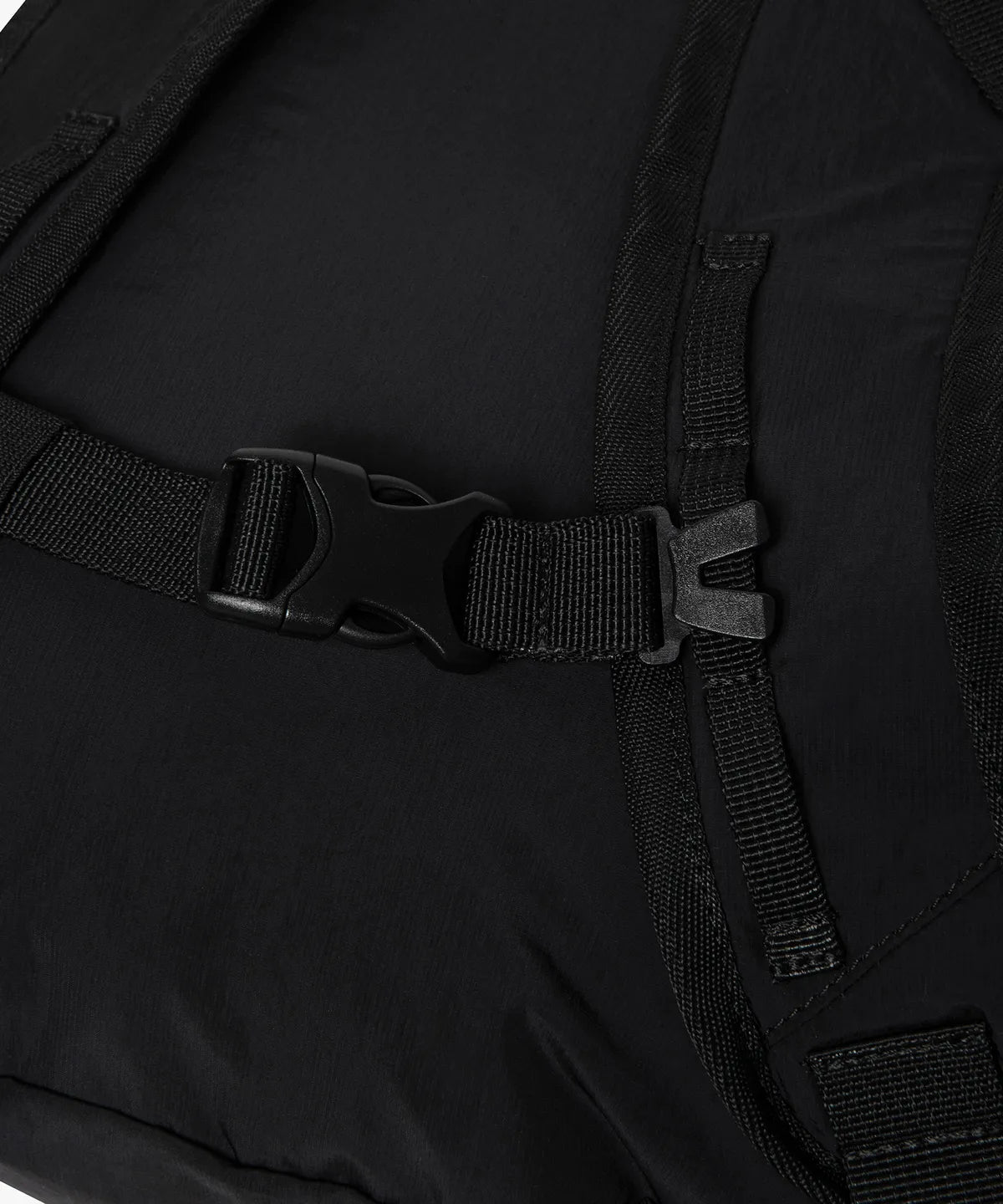 【𝘱𝘳𝘦-𝘰𝘳𝘥𝘦𝘳】LMC OVAL GLOBE RETINA BACKPACK
