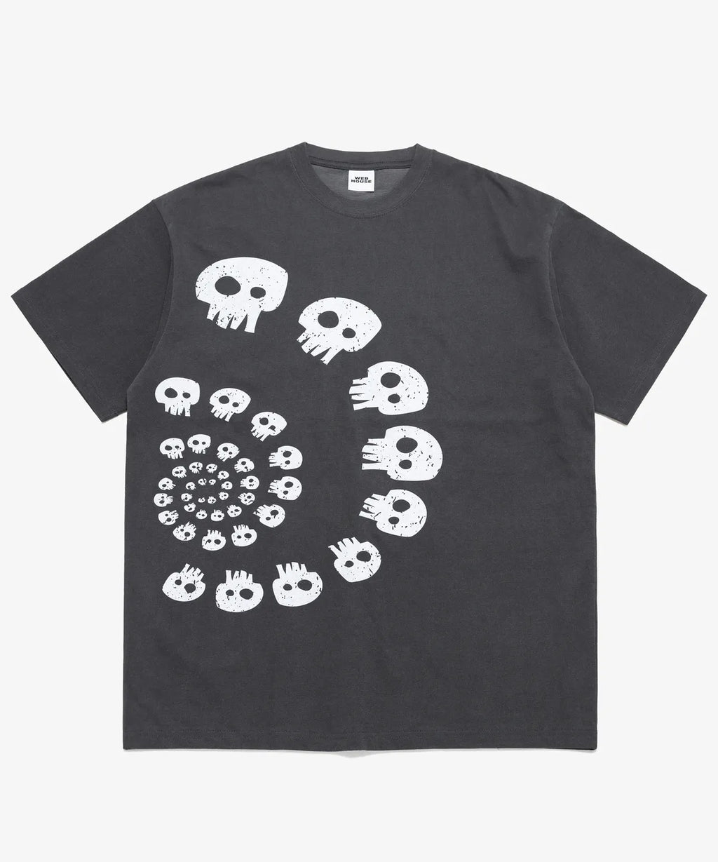 【𝘱𝘳𝘦-𝘰𝘳𝘥𝘦𝘳】Webhouse Tornado Skull Tee (Charcoal)