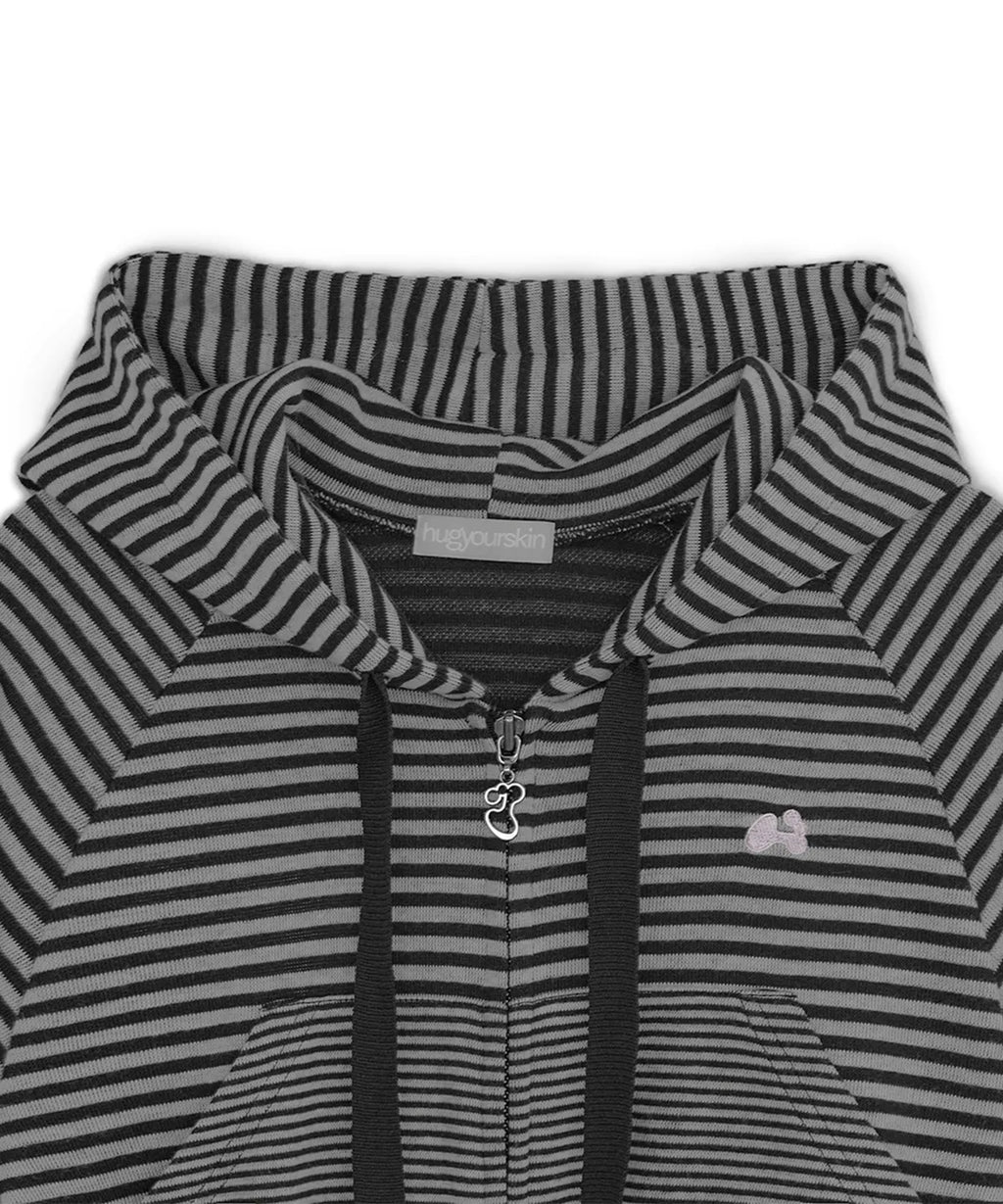 HUGYOURSKIN STRIPED BABYDOLL HOODIE (WHITE BLACK)