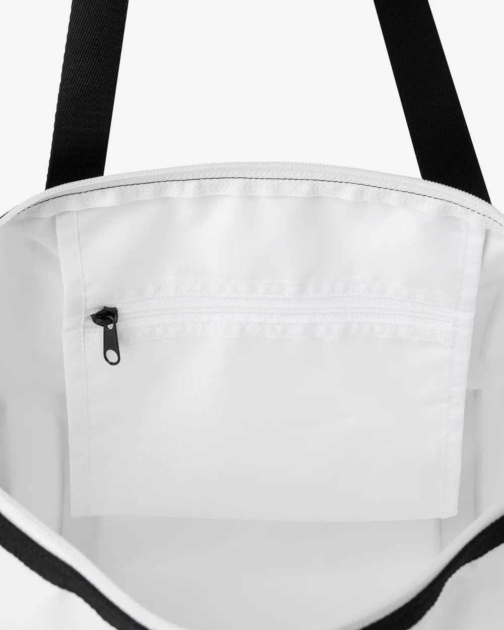 AEAE SCHOOL BOY DUFFLE BAG (WHITE)