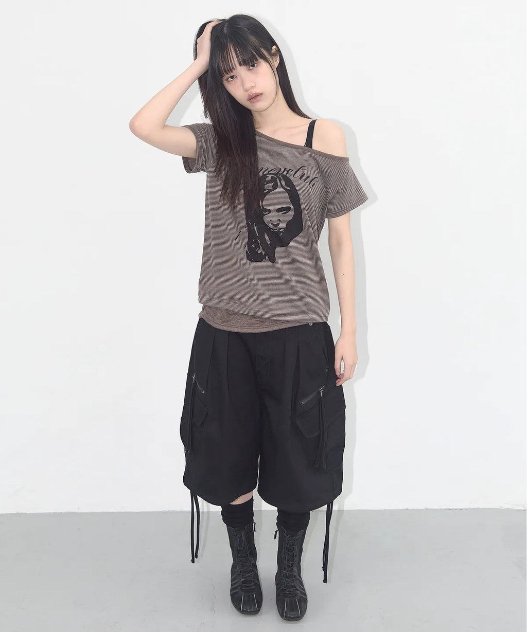 【𝘱𝘳𝘦-𝘰𝘳𝘥𝘦𝘳】FANCY CLUB MYSTIC ONE SHOULDER TEE (BROWN)