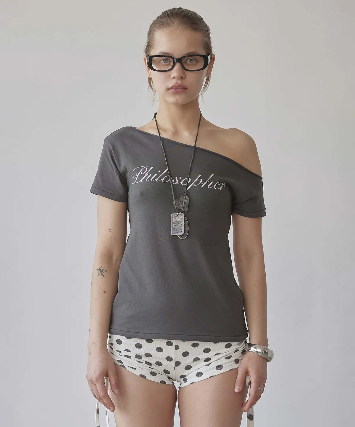 【𝘱𝘳𝘦-𝘰𝘳𝘥𝘦𝘳】SCULPTOR Hook Me Up Layered Tee Charcoal
