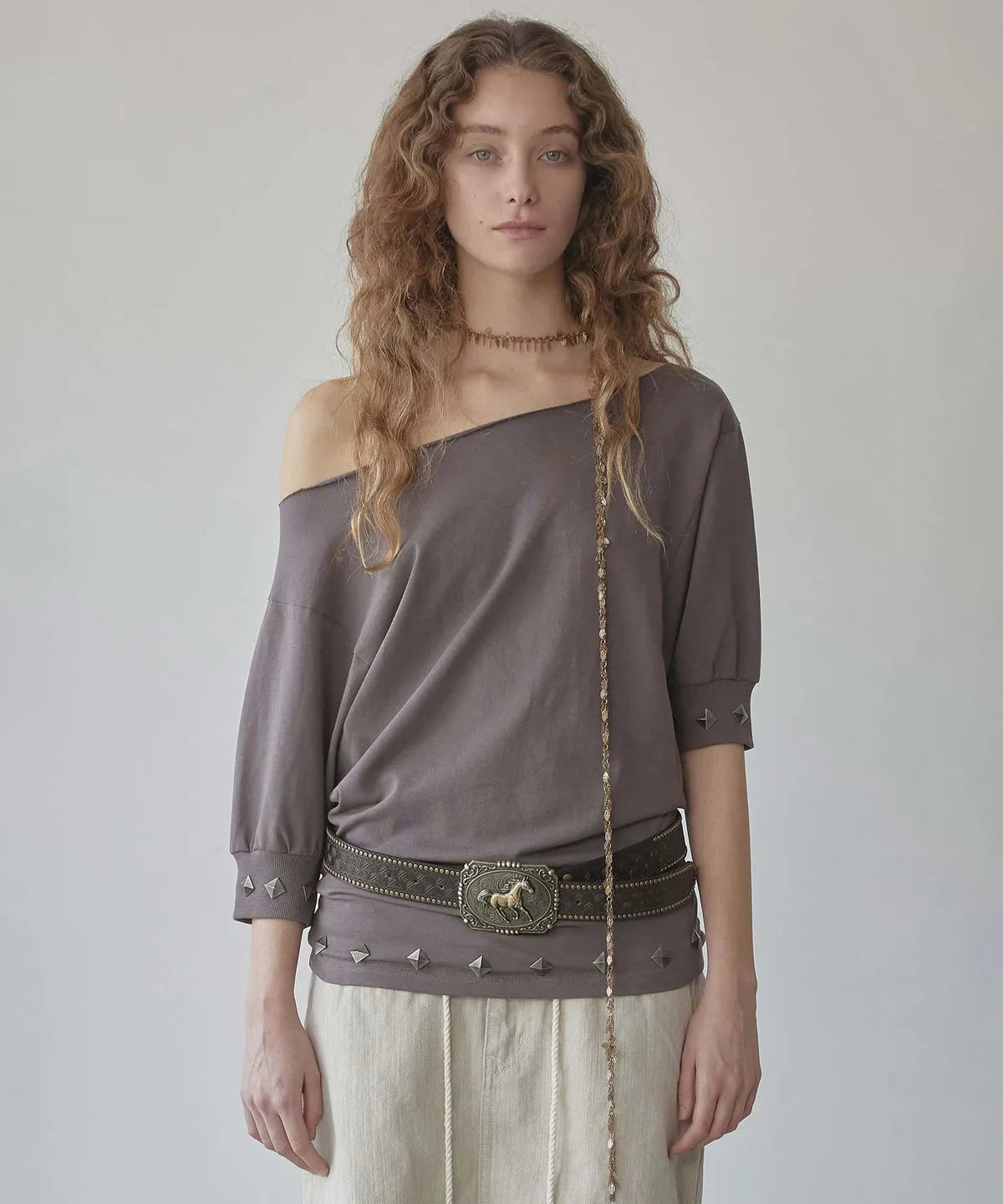 【𝘱𝘳𝘦-𝘰𝘳𝘥𝘦𝘳】SCULPTOR Stud Half Sleeve Sweatshirt Brown