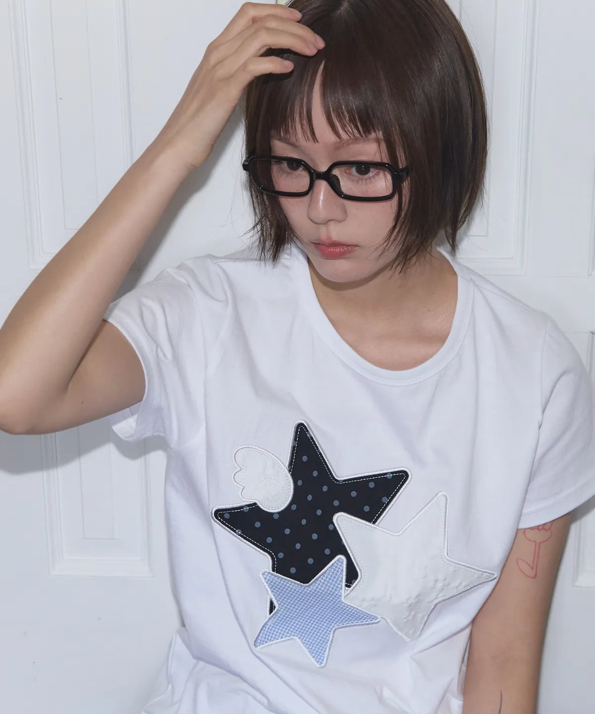 【𝘱𝘳𝘦-𝘰𝘳𝘥𝘦𝘳】FANCY CLUB MIX STAR ANGEL PATCH TEE (WHITE)