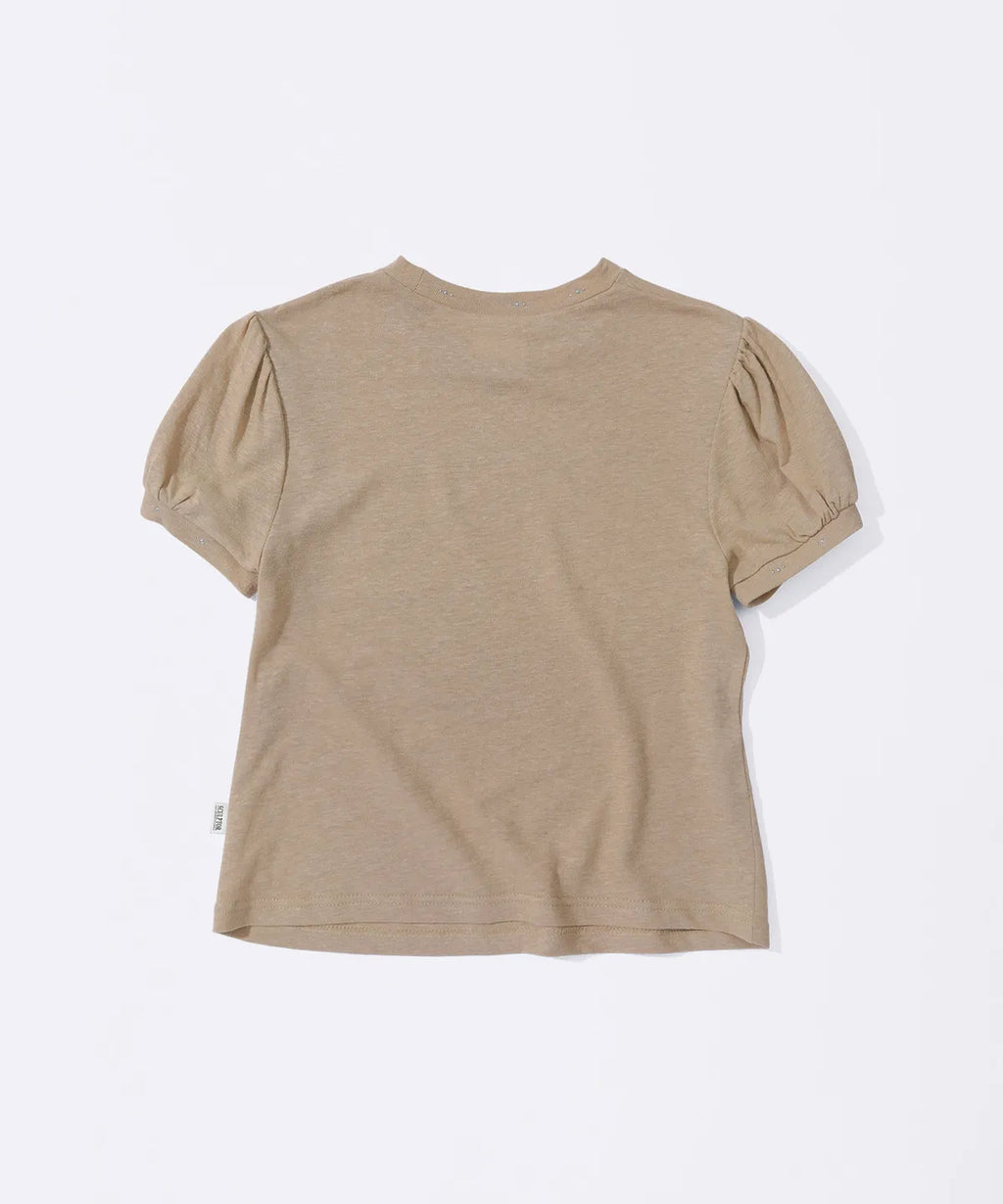 【𝘱𝘳𝘦-𝘰𝘳𝘥𝘦𝘳】SCULPTOR Kentucky Stud Baby Tee Beige