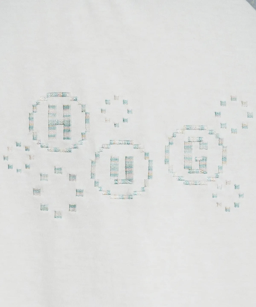 HUGYOURSKIN PIXEL RAGLAN TEE (WHITE)
