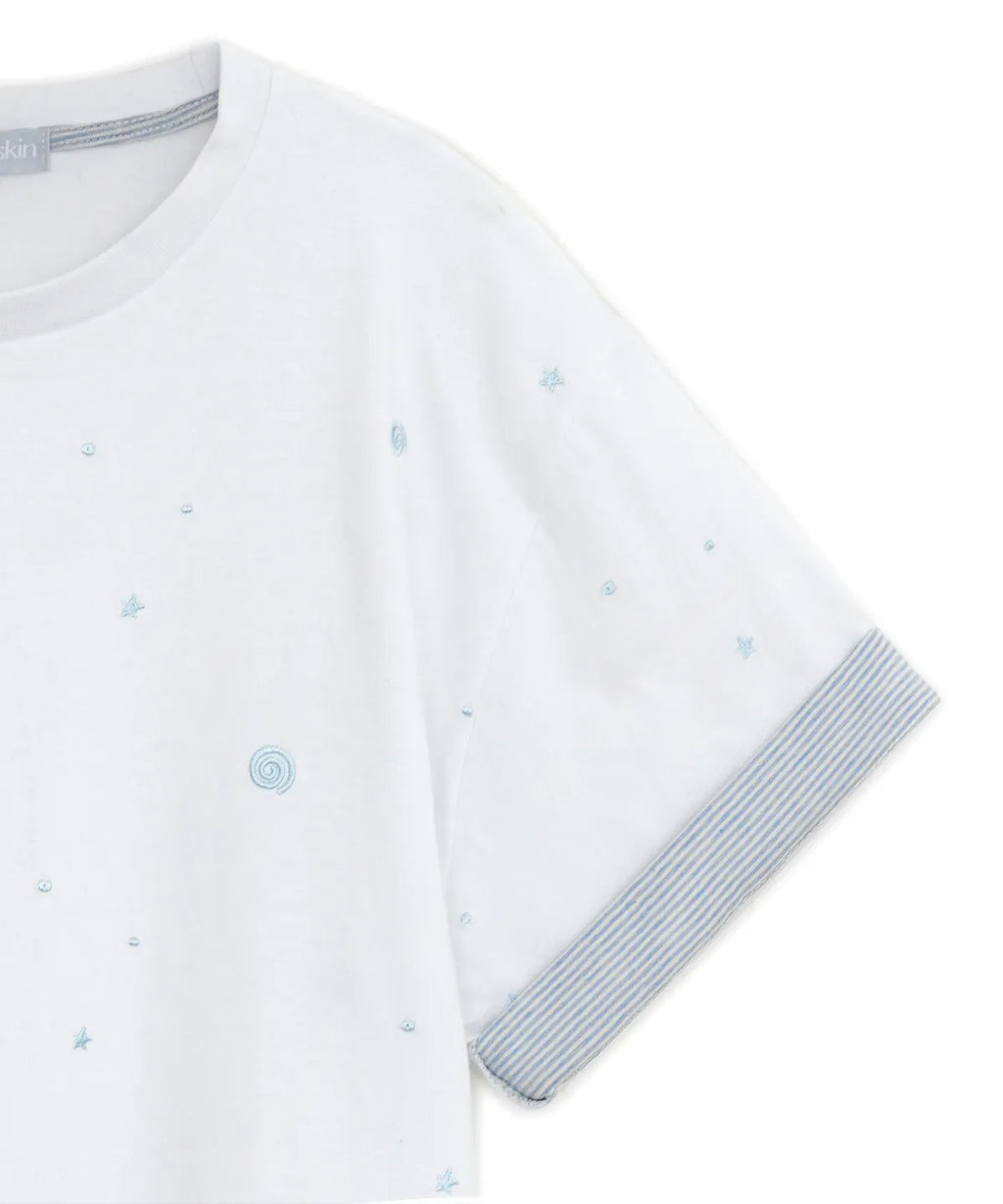 HUGYOURSKIN EMBO ROLL-UP TEE (WHITE)