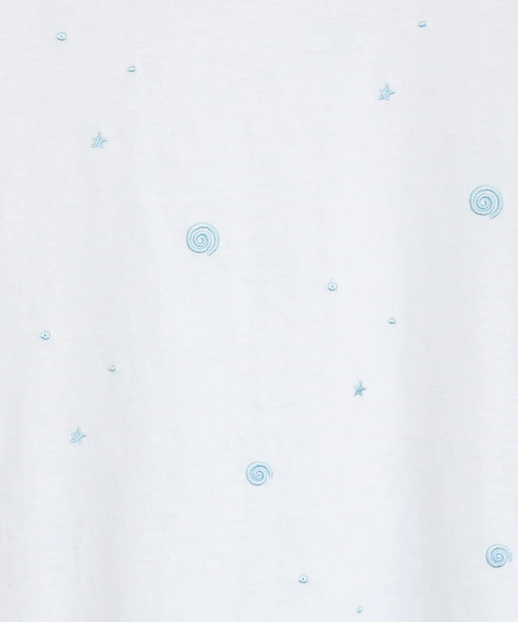 HUGYOURSKIN EMBO ROLL-UP TEE (WHITE)