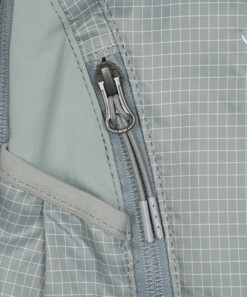 TCM mini logo daypack (grey)