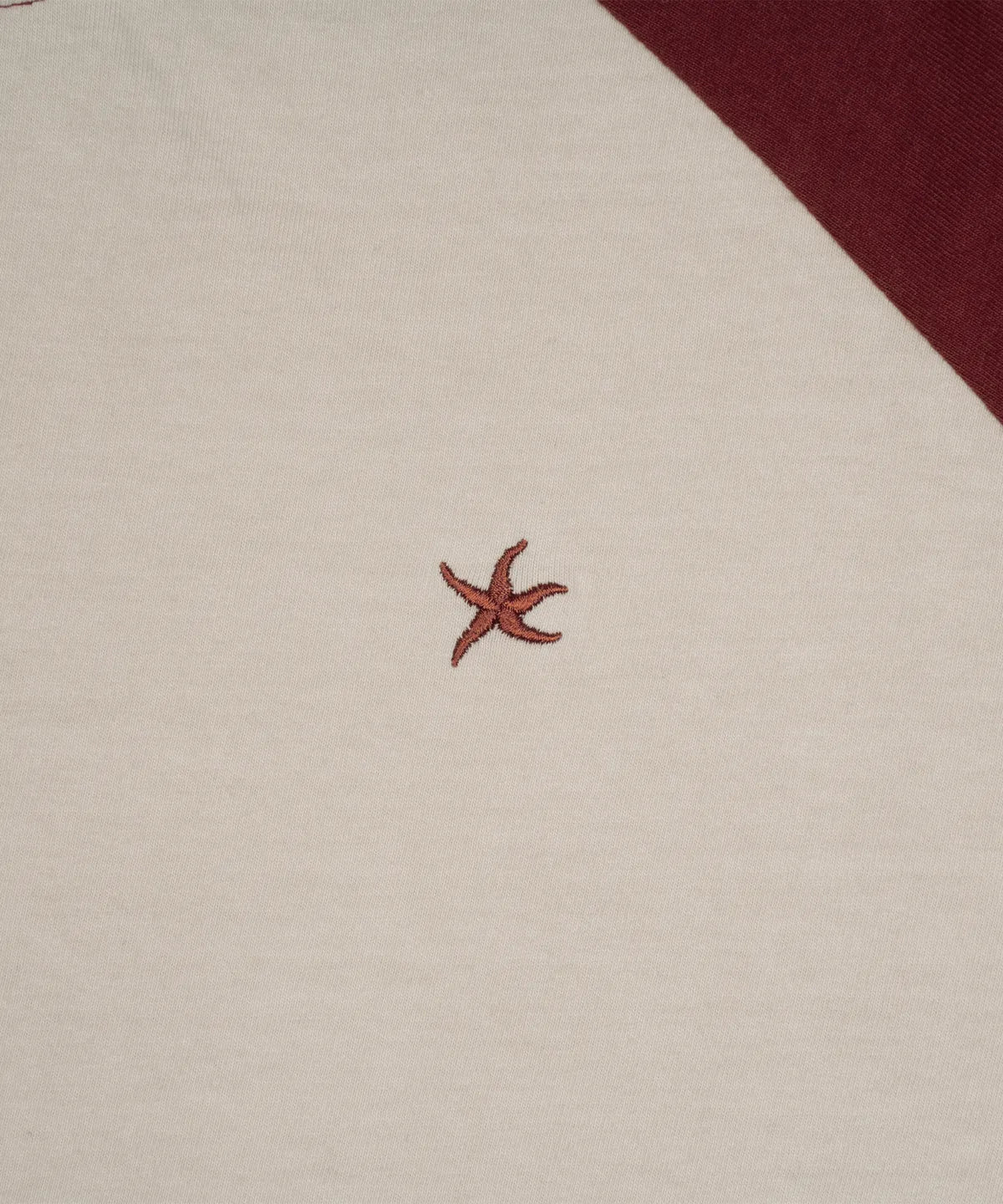 TCM mini logo raglan long sleeve (beige/red)