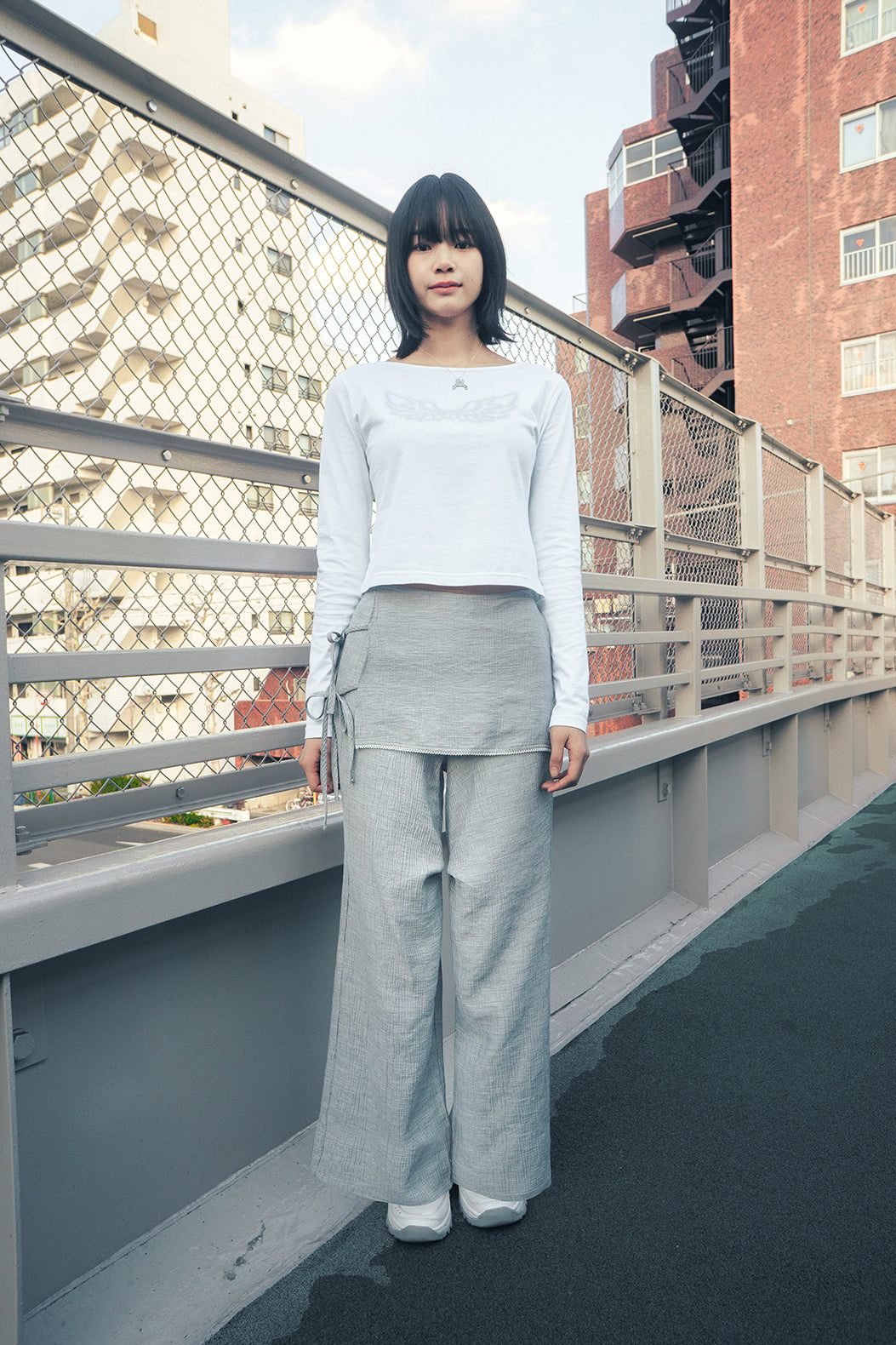 HUGYOURSKIN ANGEL WING TOP (WHITE)
