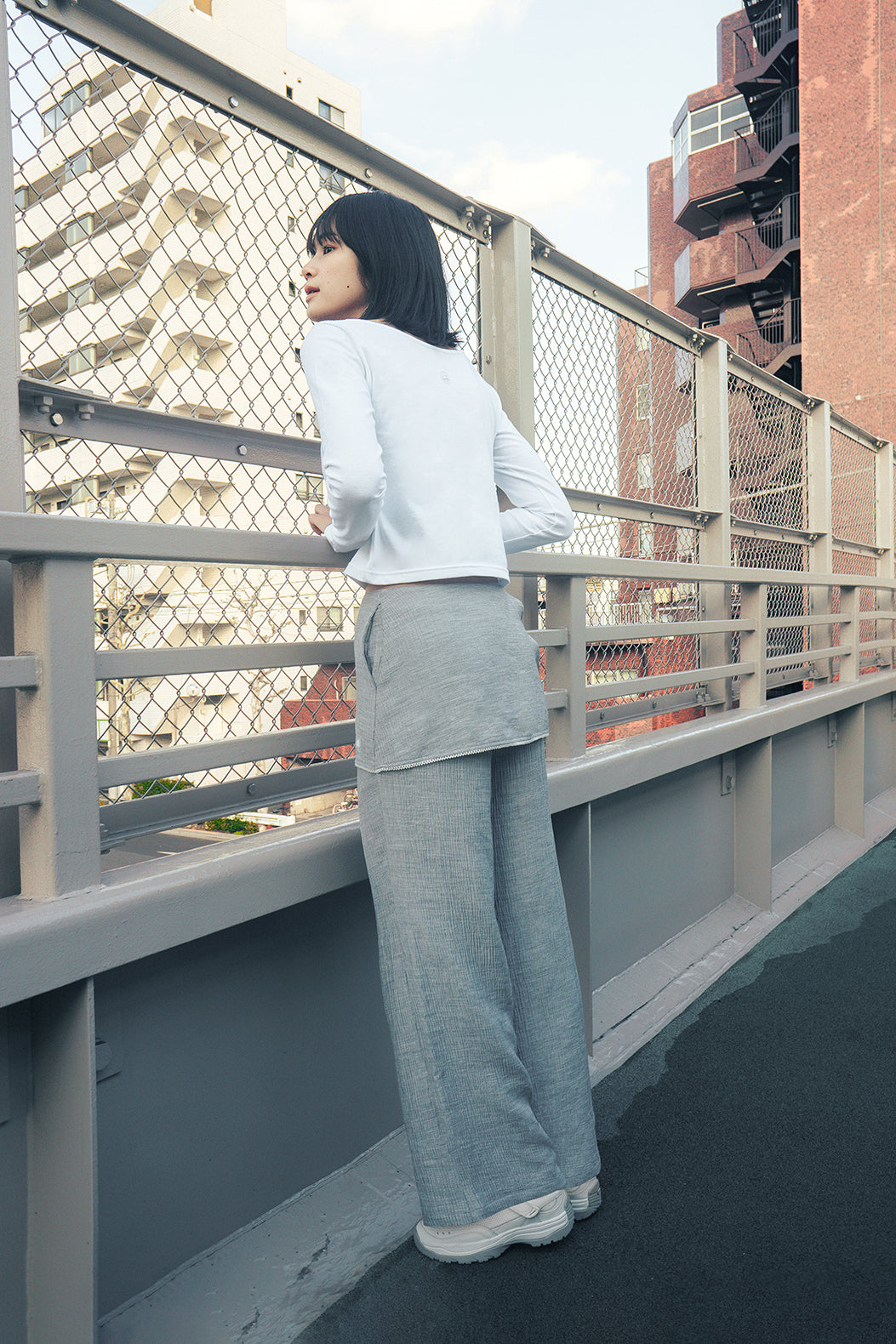 HUGYOURSKIN ANGEL WING TOP (WHITE)