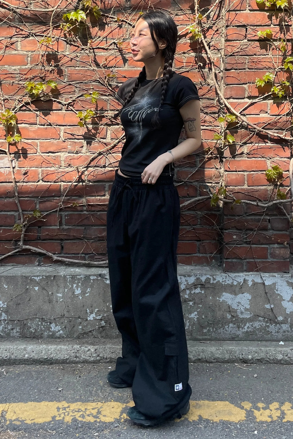 【𝘱𝘳𝘦-𝘰𝘳𝘥𝘦𝘳】SCULPTOR Anew Archive Tee Black