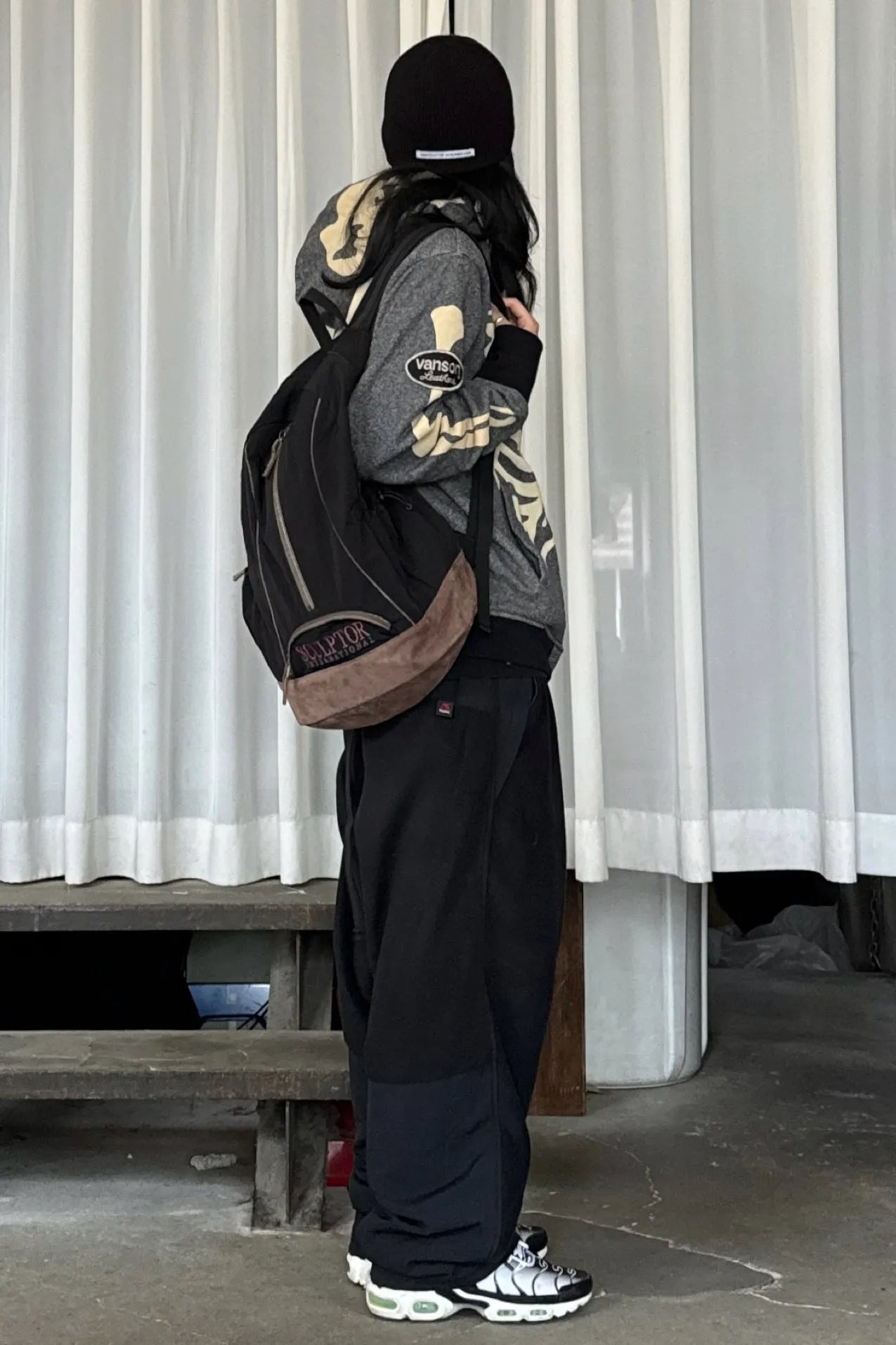 【𝘱𝘳𝘦-𝘰𝘳𝘥𝘦𝘳】SCULPTOR Oldschool Slouchy Backpack Black